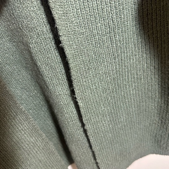 Treasure  & Bond Rib Bishop Sleeve Sweater green size small - Picture 5 of 8